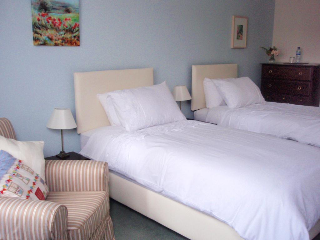 Bed and Breakfast Weston House Bampton  Pokój zdjęcie